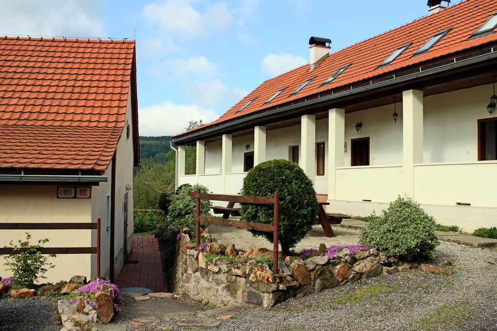 Penzion Kremenisko Banská Štiavnica Exteriör bild